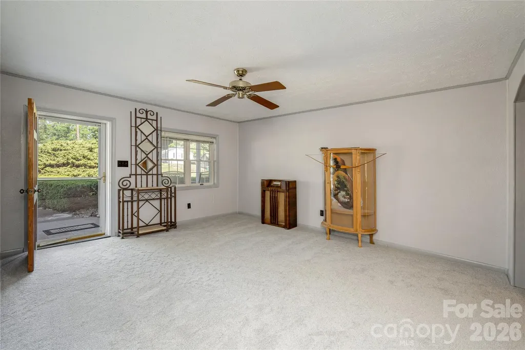 231 Allen Road East Flat Rock NC 28726