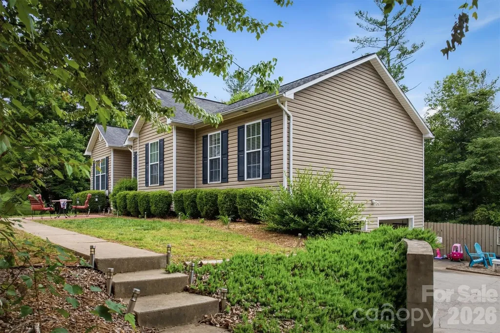 249 Forest Glen Way Morganton NC 28655
