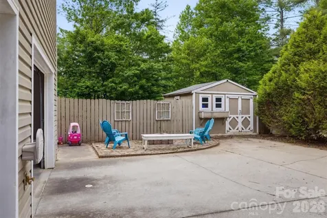 249 Forest Glen Way Morganton NC 28655