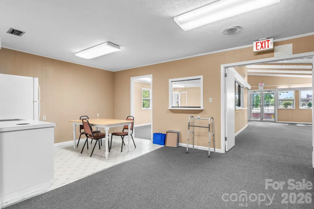 304 S Main Street Morganton NC 28655
