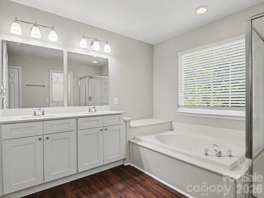 5142 Bentgrass Run Drive Charlotte NC 28269