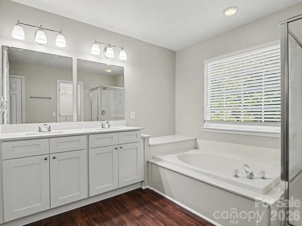 5142 Bentgrass Run Drive Charlotte NC 28269