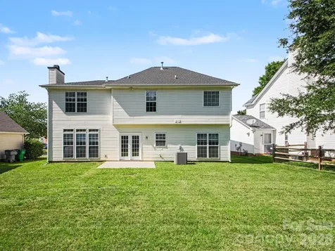 5142 Bentgrass Run Drive Charlotte NC 28269