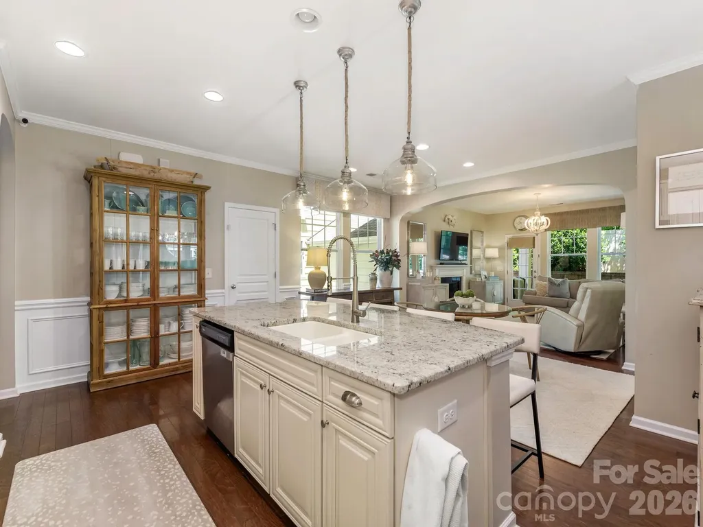 6025 Glenmore Garden Drive Charlotte NC 28270