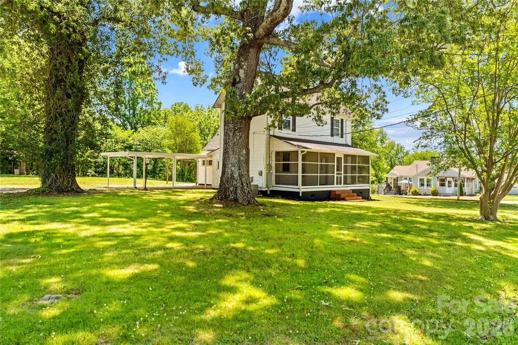 180 Center Street Cooleemee NC 27014