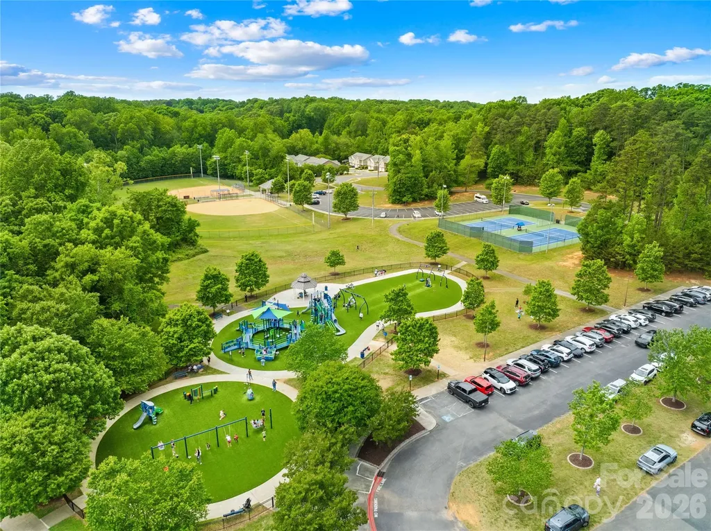 1066 Briarcliff Road Mooresville NC 28115
