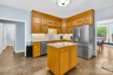 1066 Briarcliff Road Mooresville NC 28115