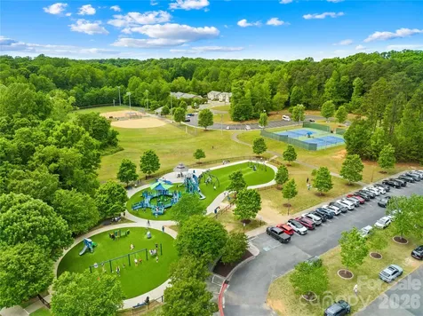 1066 Briarcliff Road Mooresville NC 28115