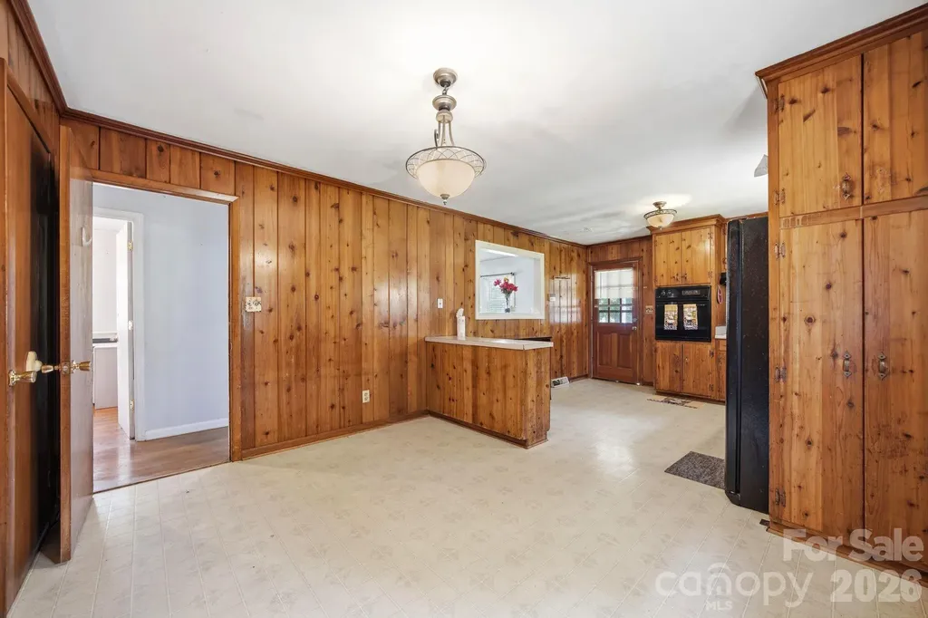 207 Starview Lane Dallas NC 28034