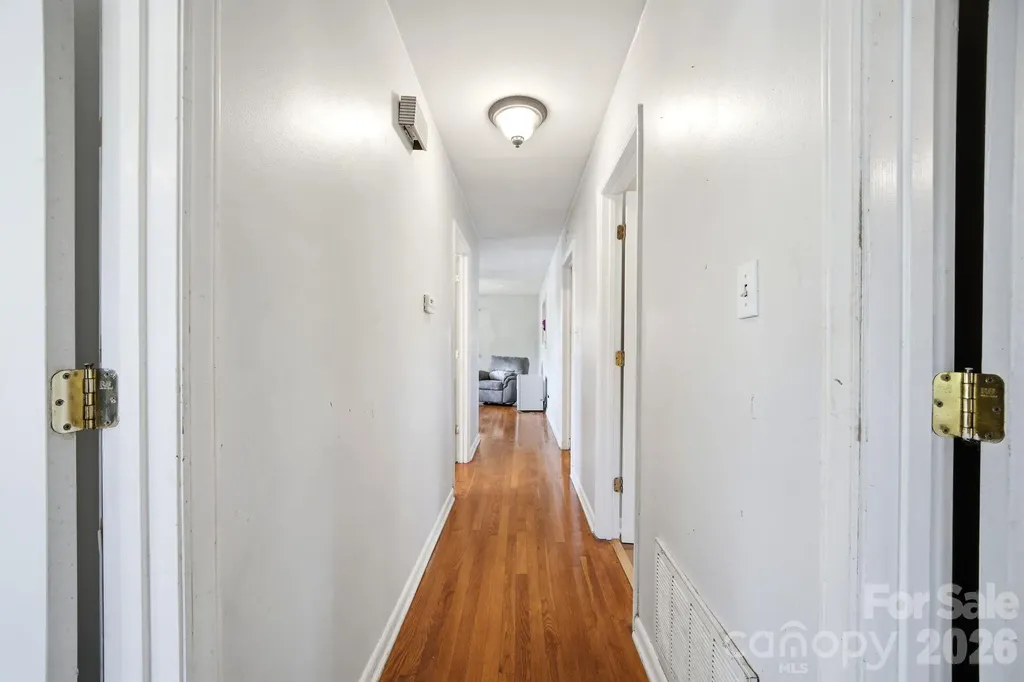 207 Starview Lane Dallas NC 28034