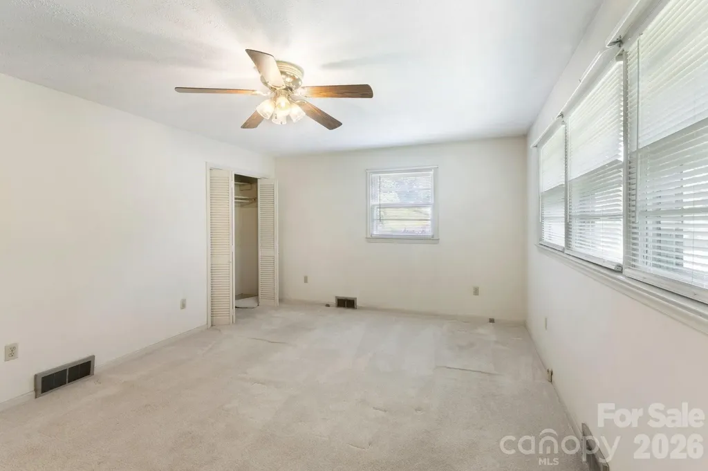 295 Bramlett Drive Waynesville NC 28785