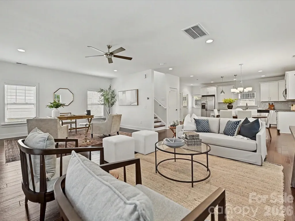 1216 Lomax Avenue Charlotte NC 28211