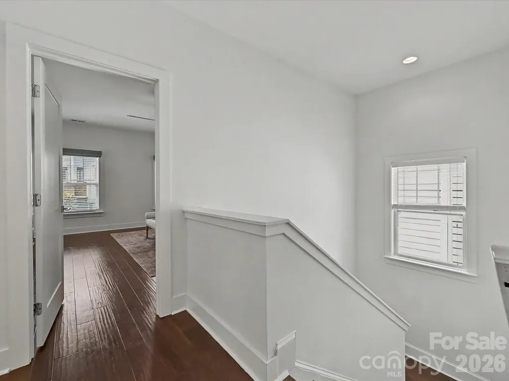 1216 Lomax Avenue Charlotte NC 28211