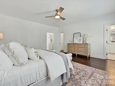 1216 Lomax Avenue Charlotte NC 28211