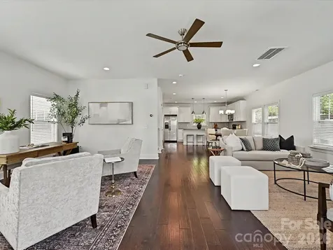1216 Lomax Avenue Charlotte NC 28211