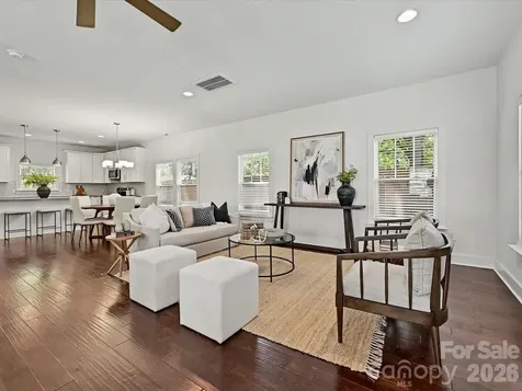 1216 Lomax Avenue Charlotte NC 28211