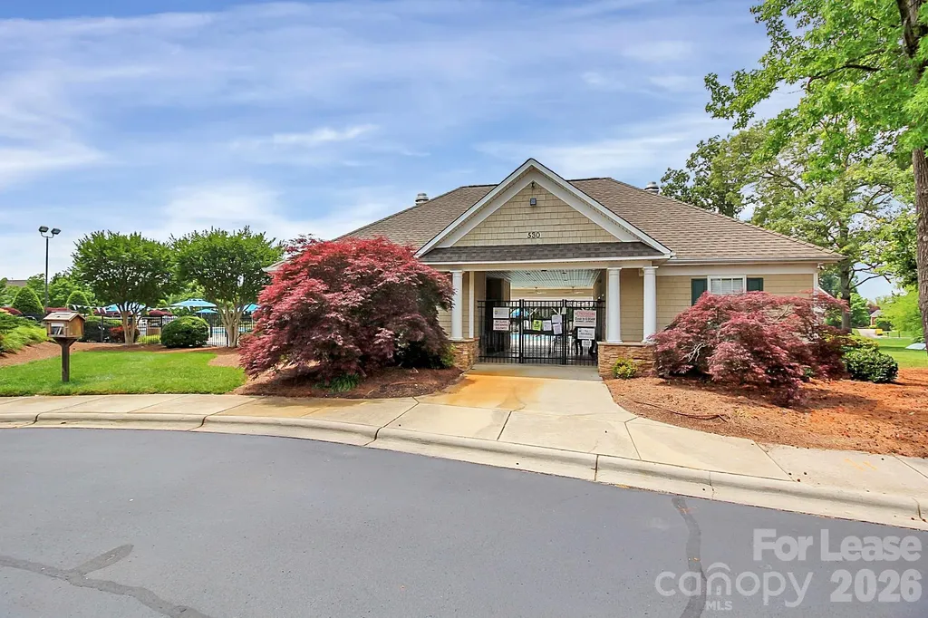 2612 Sunberry Lane NW Concord NC 28027