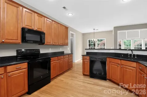 2612 Sunberry Lane NW Concord NC 28027