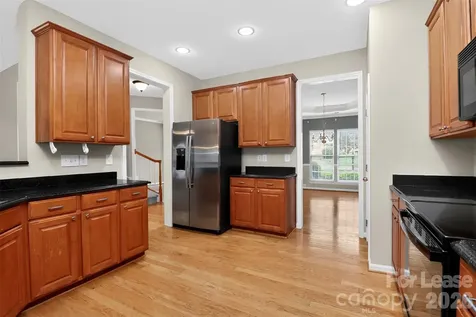 2612 Sunberry Lane NW Concord NC 28027