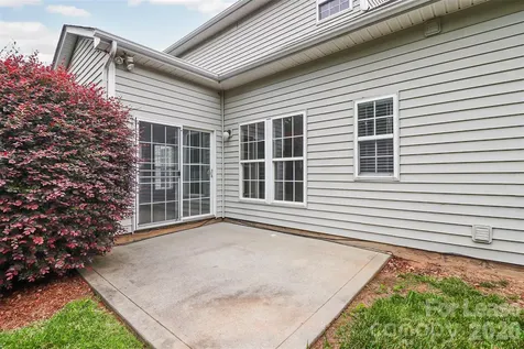 2612 Sunberry Lane NW Concord NC 28027