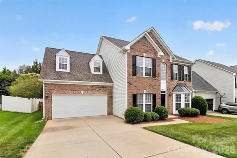2612 Sunberry Lane NW Concord NC 28027