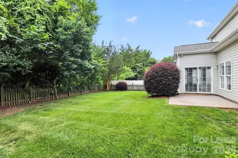 2612 Sunberry Lane NW Concord NC 28027