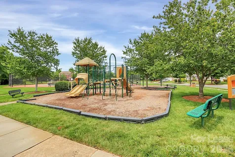 2612 Sunberry Lane NW Concord NC 28027