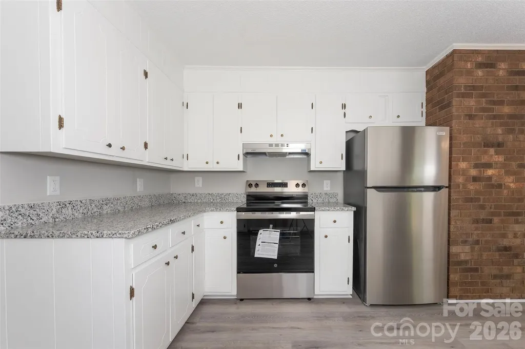 107 Coram Avenue Boonville NC 27011