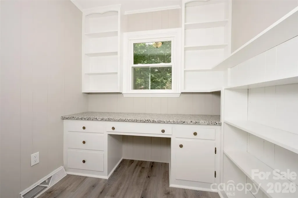 107 Coram Avenue Boonville NC 27011