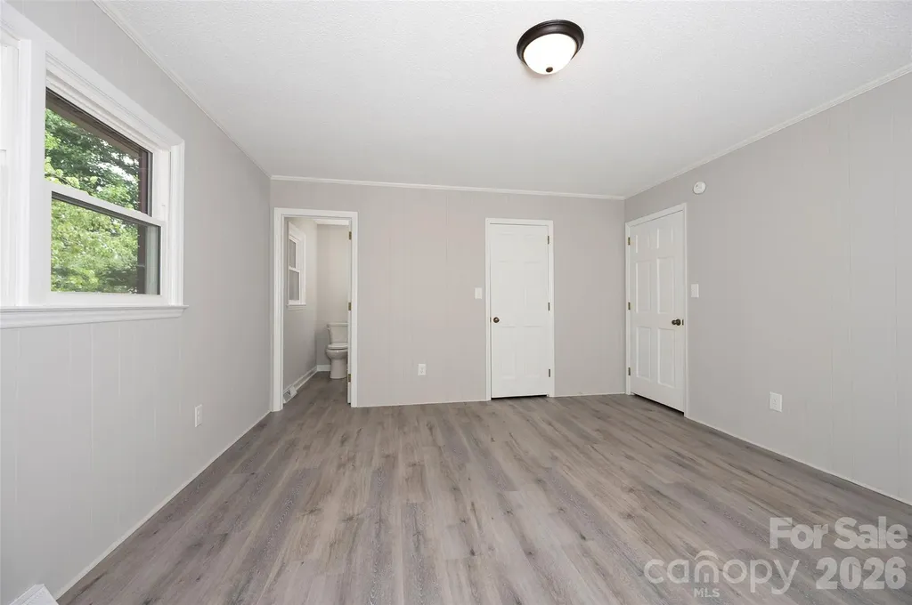 107 Coram Avenue Boonville NC 27011