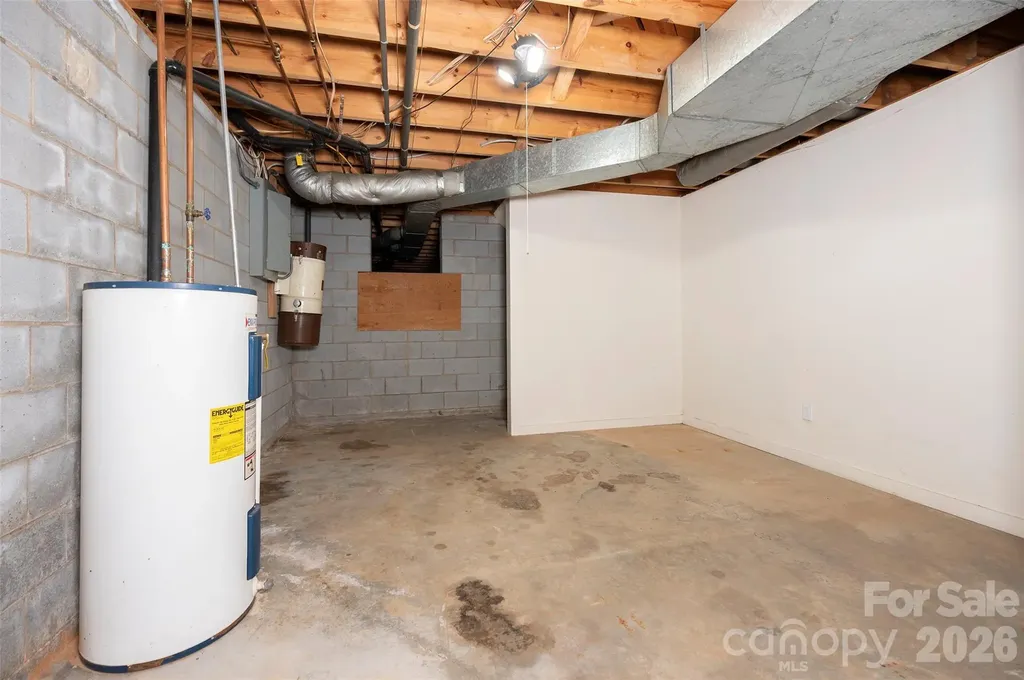 107 Coram Avenue Boonville NC 27011