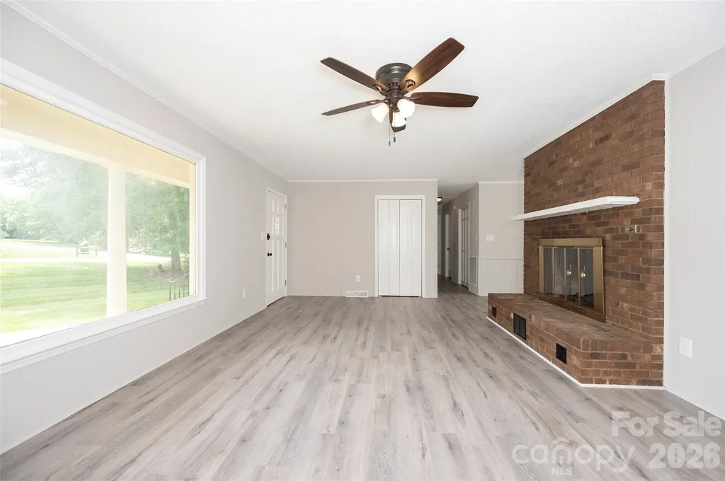 107 Coram Avenue Boonville NC 27011