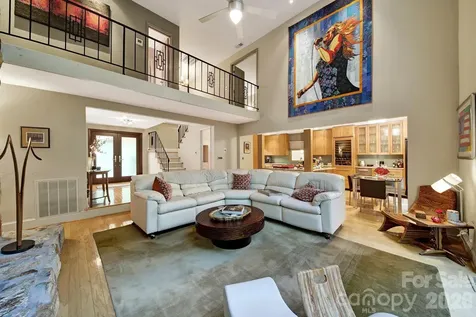 6512 Carmel Hills Drive Charlotte NC 28226