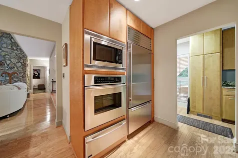 6512 Carmel Hills Drive Charlotte NC 28226