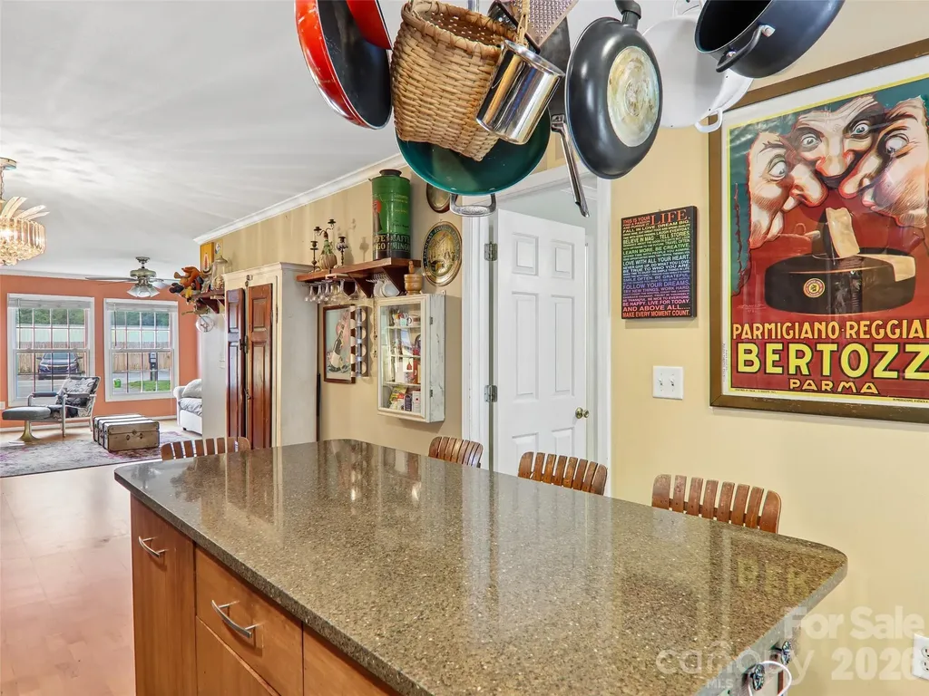 34 Union Chapel Road Weaverville NC 28787