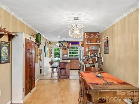 34 Union Chapel Road Weaverville NC 28787
