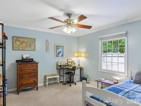 34 Union Chapel Road Weaverville NC 28787