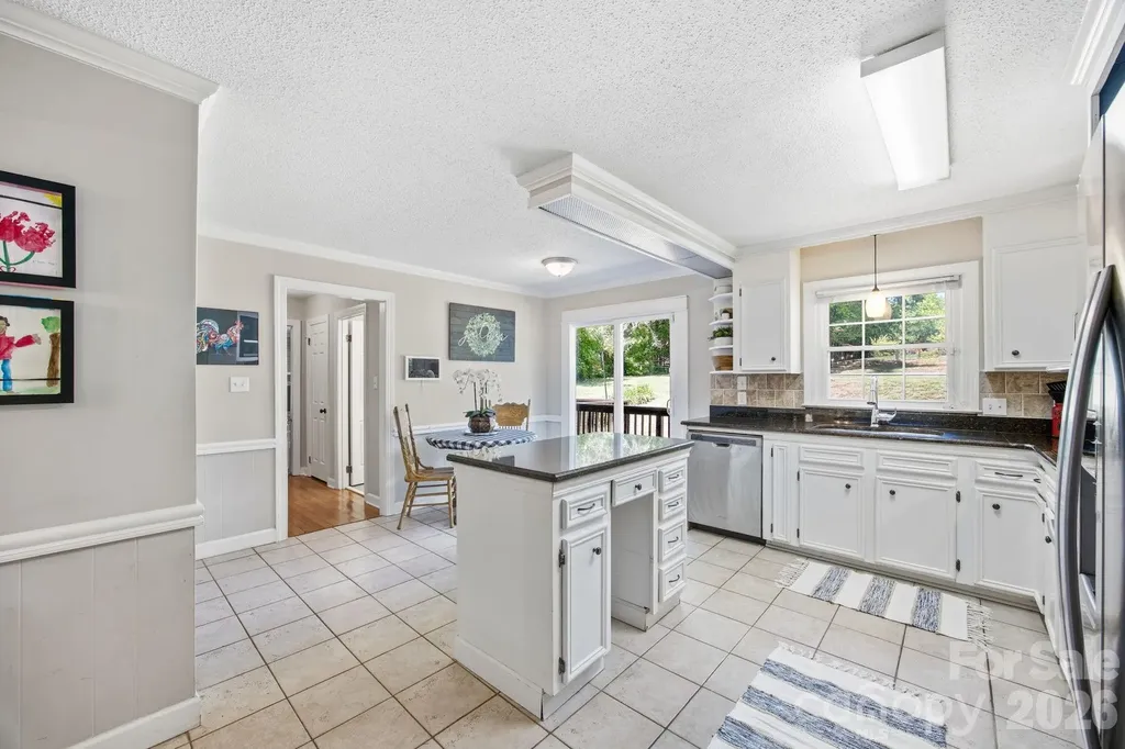 502 Camelot Drive Salisbury NC 28144