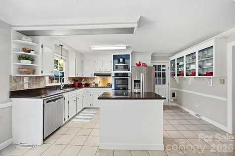502 Camelot Drive Salisbury NC 28144