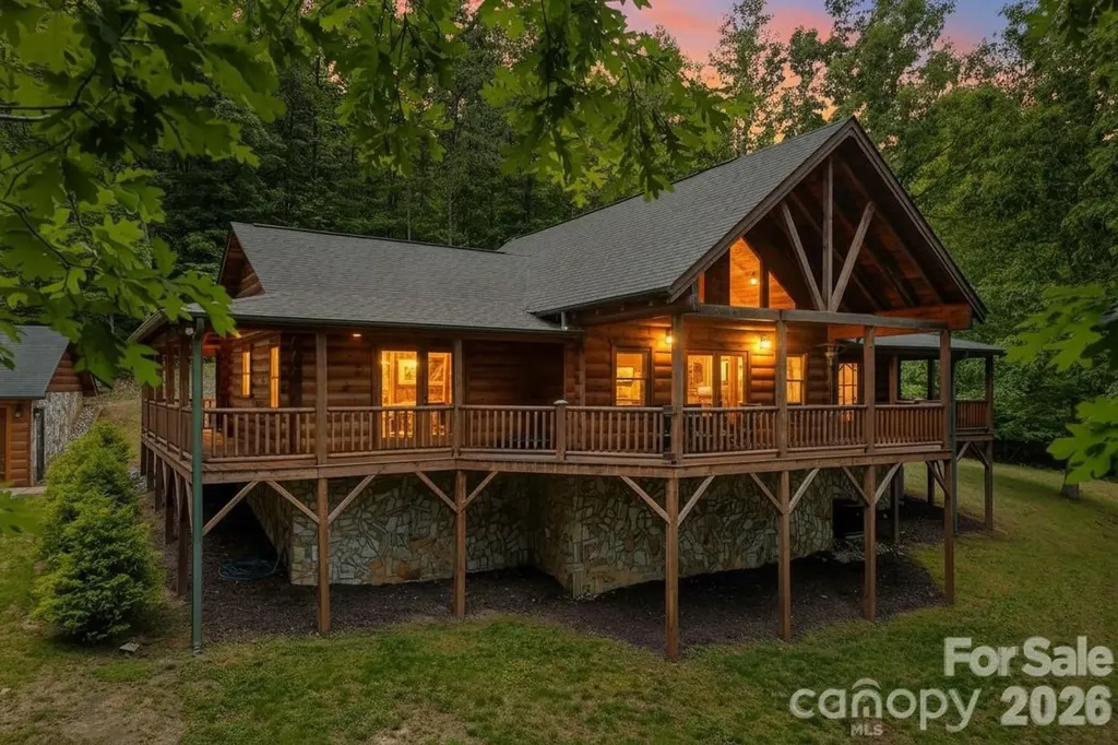 34 Waterfall Drive Marion NC 28752