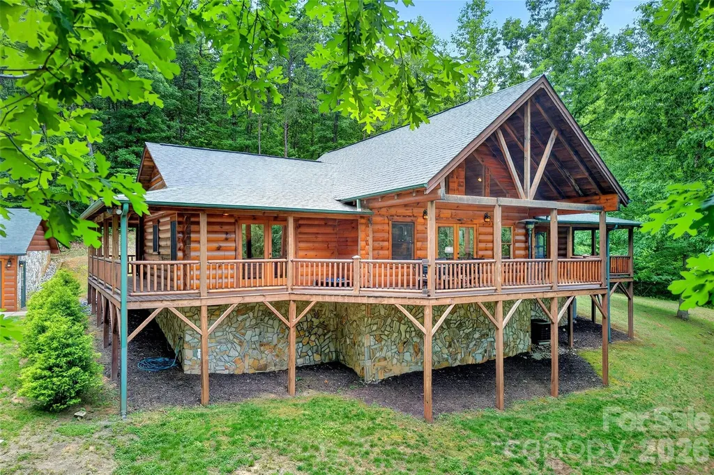 34 Waterfall Drive Marion NC 28752