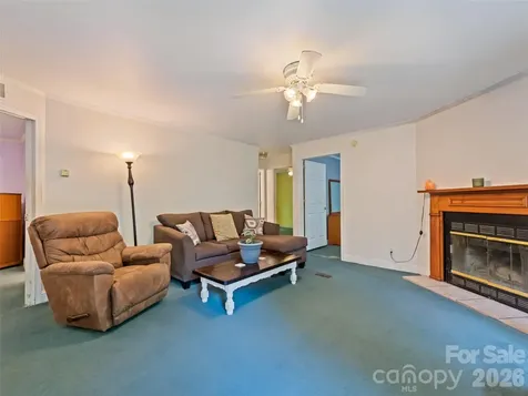 122 Mastiff Hollow Drive Waynesville NC 28785