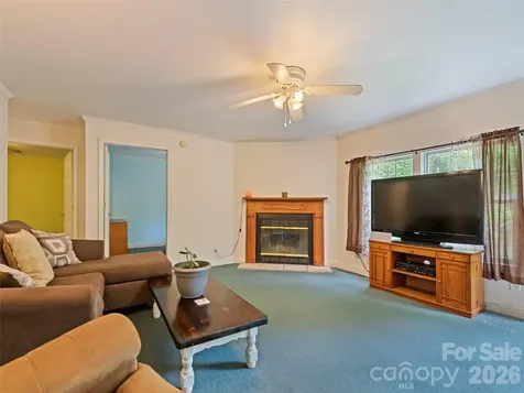 122 Mastiff Hollow Drive Waynesville NC 28785