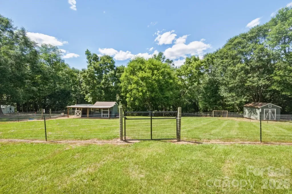 6355 Hickory Hill Lane Stanfield NC 28163
