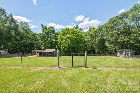 6355 Hickory Hill Lane Stanfield NC 28163