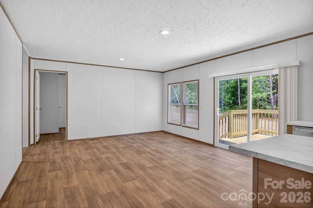194 Harvick Lane Lexington NC 27294