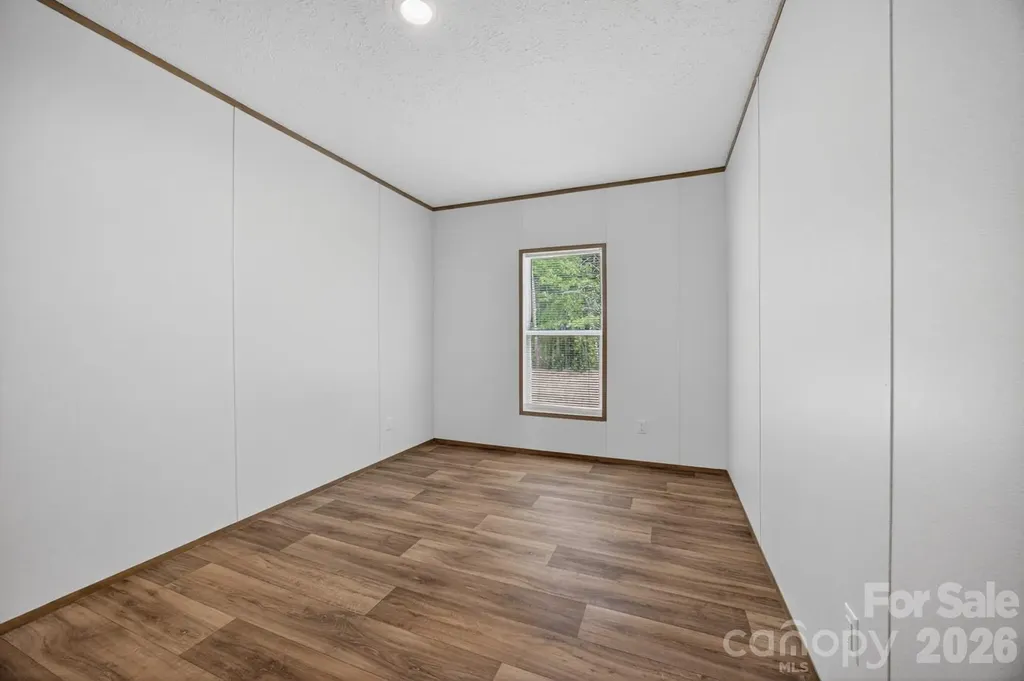 194 Harvick Lane Lexington NC 27294