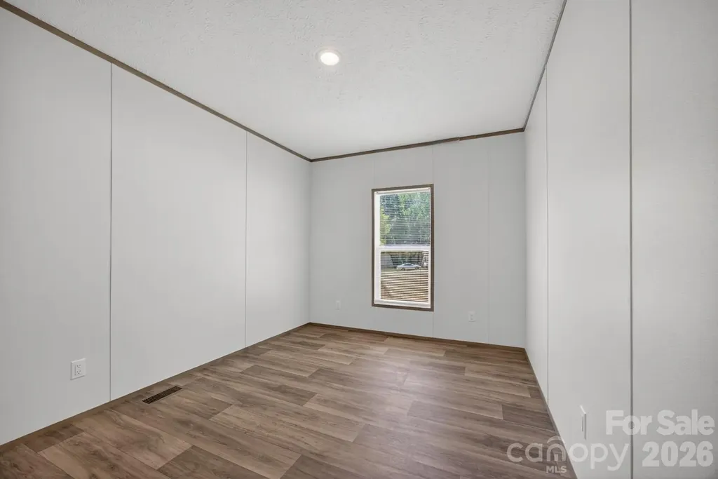 194 Harvick Lane Lexington NC 27294