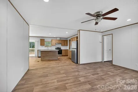194 Harvick Lane Lexington NC 27294