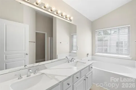 1141 Hammond Drive Matthews NC 28104
